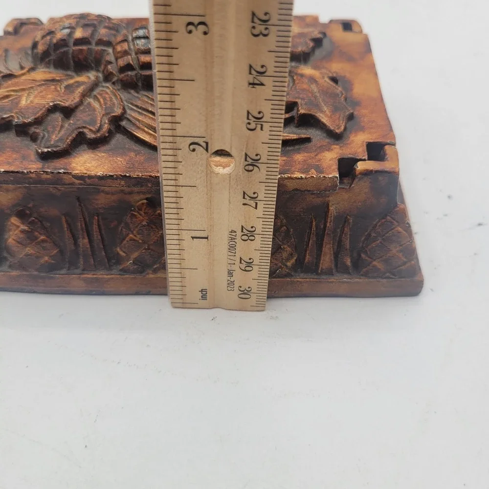 VTG Cast Resin‎ Brown Rustic Pinecone Leaves Stash Trinket Playing Card Box